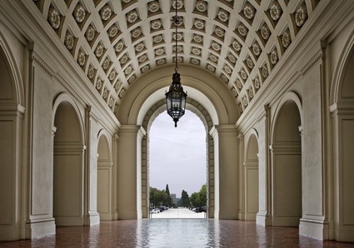 3.-Pasadena-City-Hall-Old-Lamp