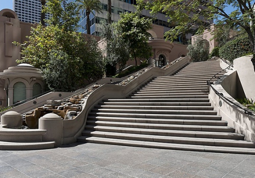 9.-Bunker-Hill-Steps